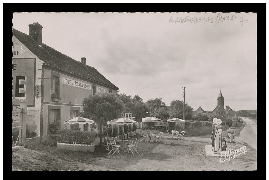 27-1290 - Ct. Verneuil Sur Avre - ARMENTIERES SUR AVRE - Restaurant Du Moulin Neuf - Pompe à Essence - Verneuil-sur-Avre