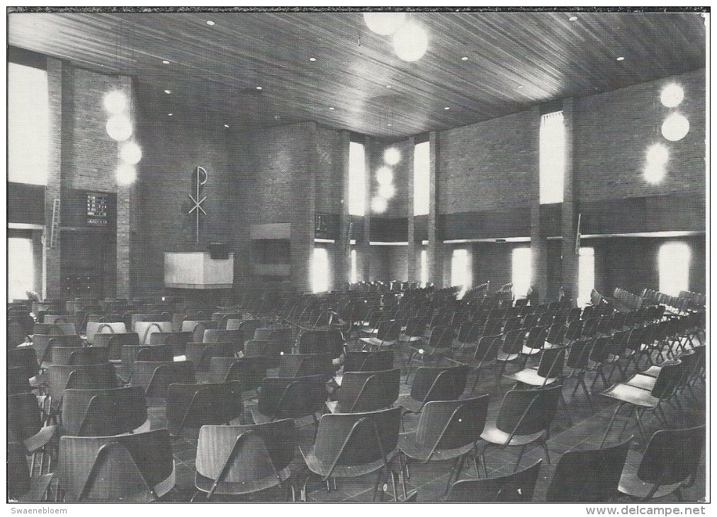 NL.- Ansichtkaart - Nunspeet. Christelijk Gereformeerde Oenenburgkerk. Kerk. Interieur. 2 Scans - Nunspeet