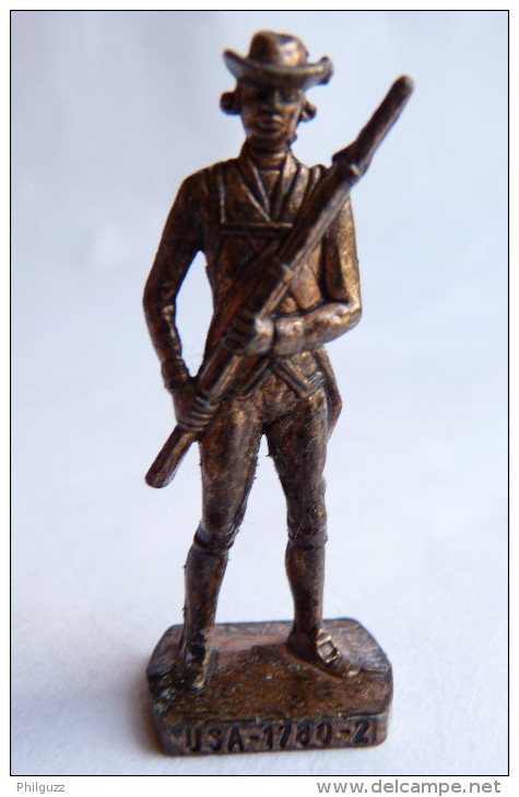 FIGURINE KINDER  METAL SOLDAT AMERICAIN USA 1780 CAPORAL 6 80's Cuivre - KRIEGER USA KAPORAL - Metallfiguren