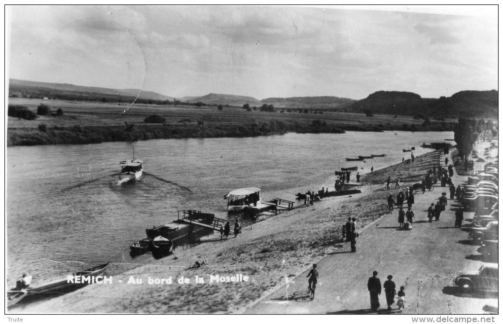 REMICH AU BORD DE LA MOSELLE AUTOMOBILES CARTE PHOTO - Remich