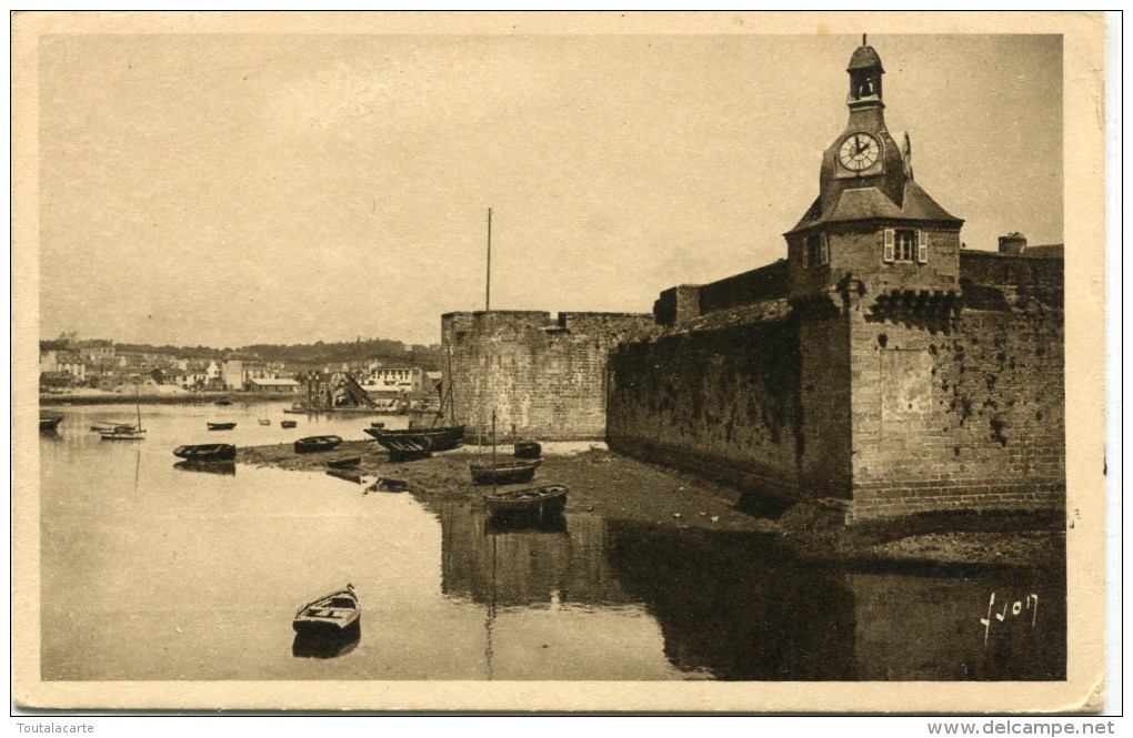 CPA 29 CONCARNEAU REMPARTS DE LA VILLE CLOSE 1939 - Concarneau