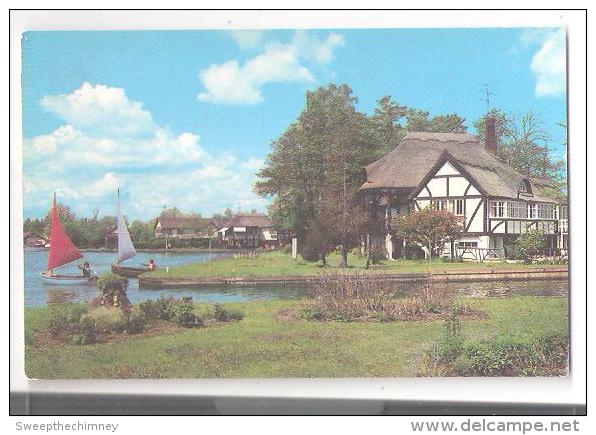 THE RIVER BURE AT WROXHAM NORFOLK BROADS UNUSED OLD POSTCARD NORFOLK - Sonstige & Ohne Zuordnung