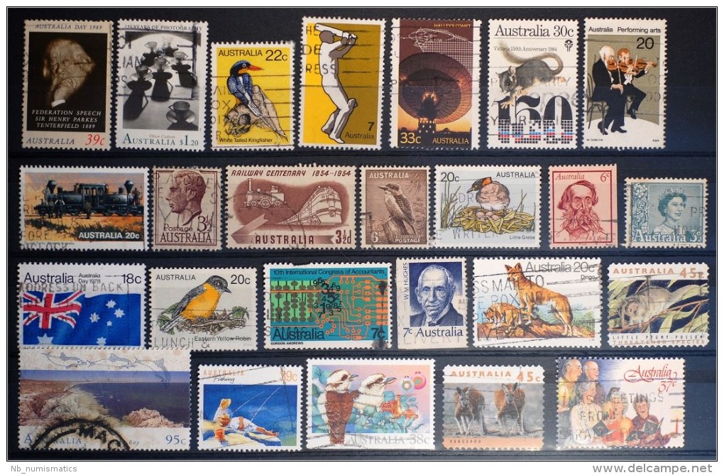 Australia-Lot Stamps (ST30) - Collections (sans Albums)