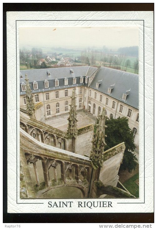 CPM Neuve 80 SAINT RIQUIER L'Abbatiale Et Ses Alentours - Saint Riquier