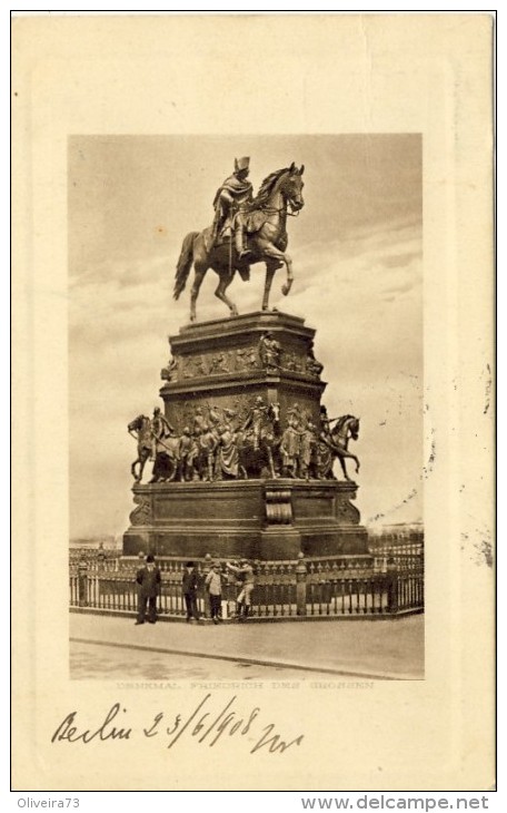 Berlin, Denkmal Friedrich Des Grossen - 2 Scans - Mitte