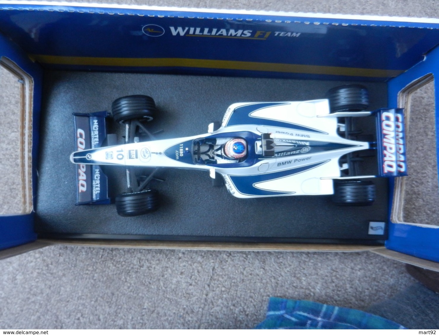 F1  WILLIAMSJENSON BUTTON WHEELS  ECH    1/18EME - Hot Wheels