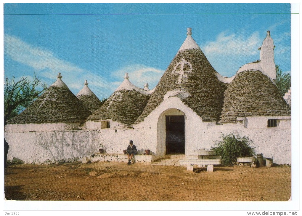 ALBEROBELLO - Trulli Caratteristici - Bari