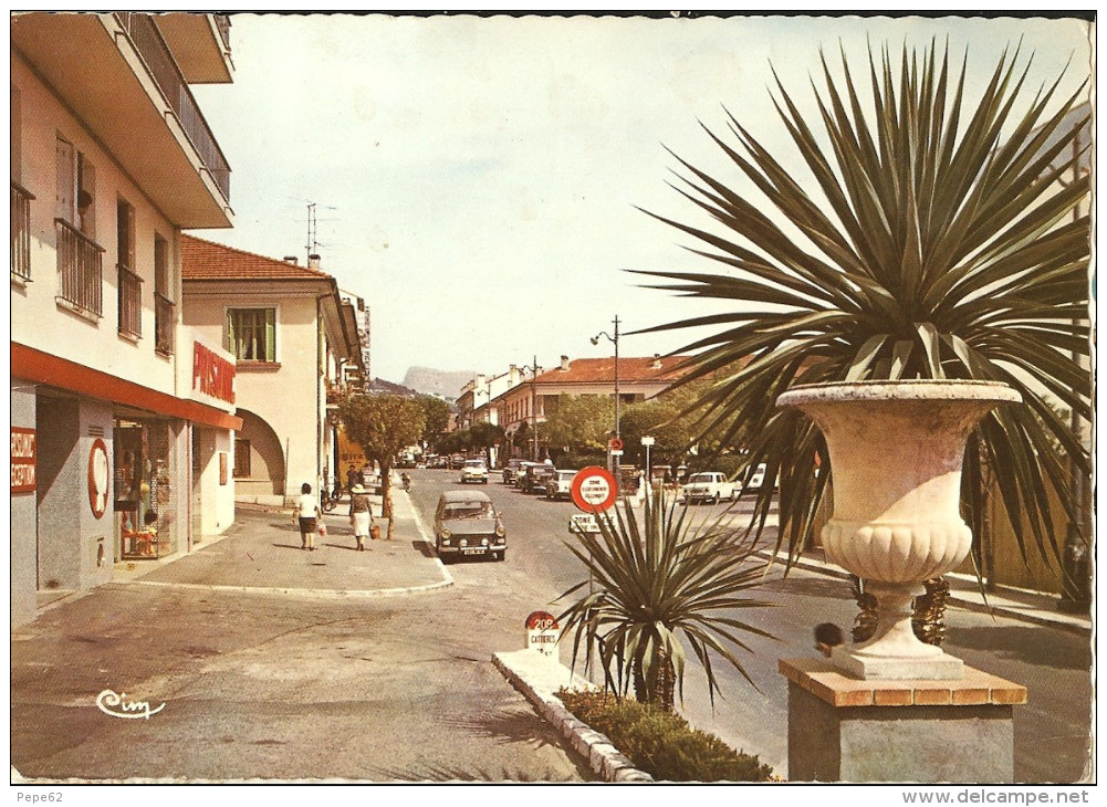 Saint Laurent Du Var-avenue Général Leclerc-cpsm - Saint-Laurent-du-Var