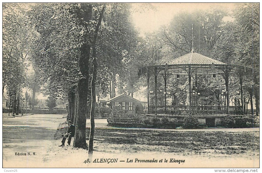 61 ALENCON - Les Promenades Et Le Kiosque - Alencon