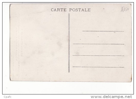 Carte 1915 Résiniers Landais Récoltant La Gemme Et Incisant Les Pins Dans La Grande Forêt Domaniale - Other & Unclassified