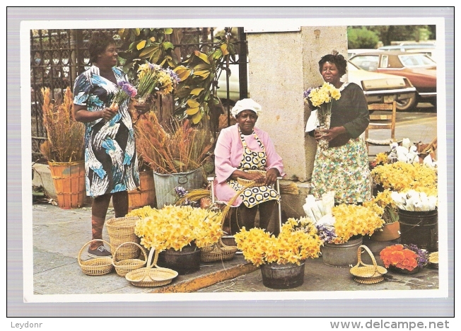 These Flower Women Outside The Charleston Post Office - Charleston