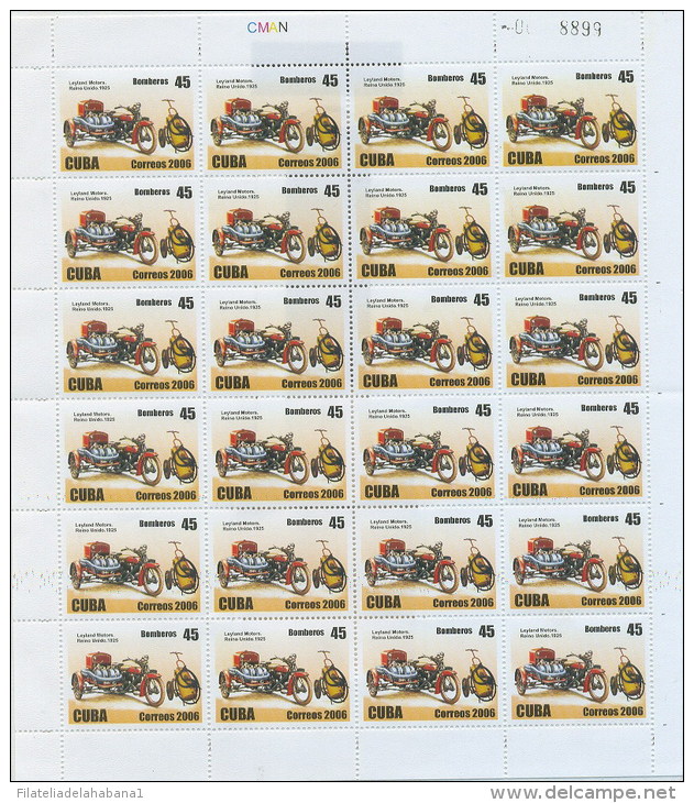 2006.502 CUBA MNH SHEET COMPLETE 2006 MNH FIREFIGHTING CAR - Hojas Y Bloques