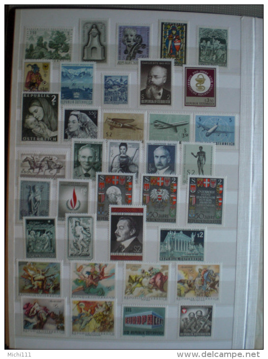 Österreich große postfrische ** MNH Sammlung aus 1961 - Anfang 1977 mit Blocks, 15 Bilder