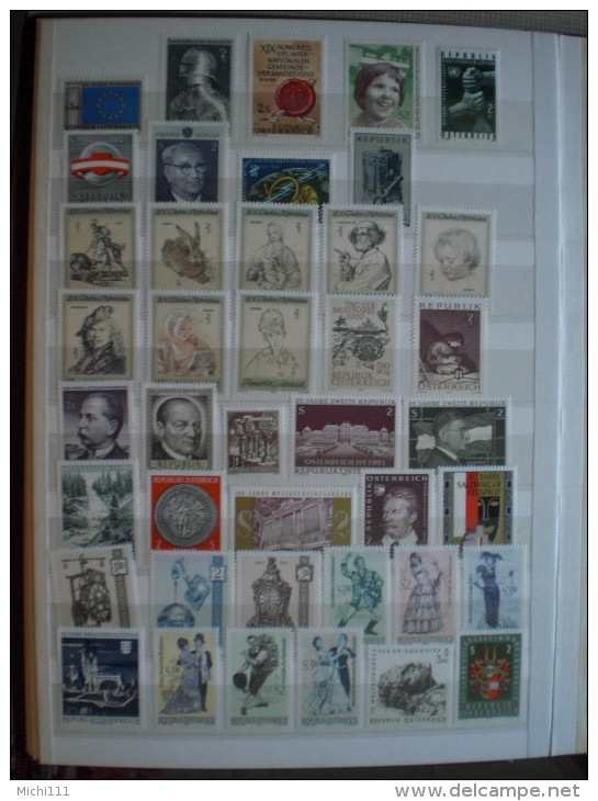 Österreich große postfrische ** MNH Sammlung aus 1961 - Anfang 1977 mit Blocks, 15 Bilder