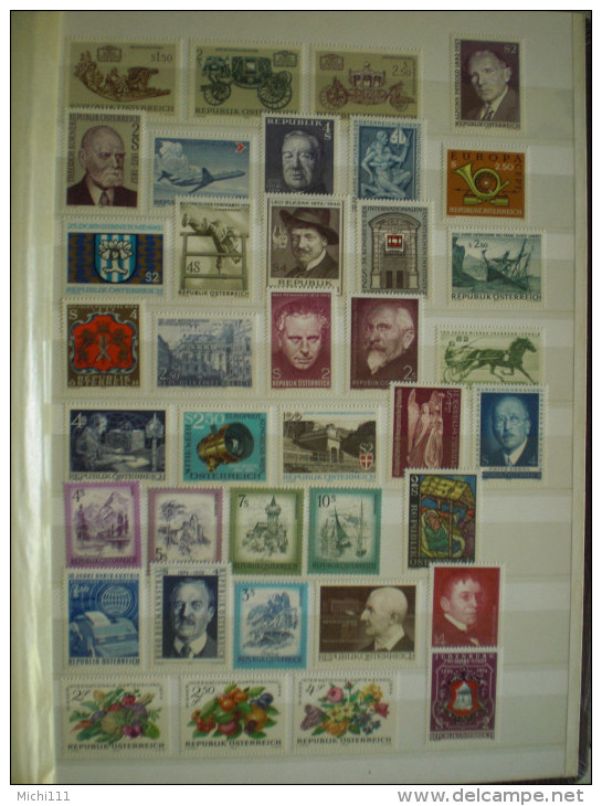 Österreich große postfrische ** MNH Sammlung aus 1961 - Anfang 1977 mit Blocks, 15 Bilder