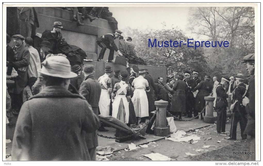 Coronation Queen Elizabeth 2 - 1953  ORIGINAL PHOTO - Beroemde Personen