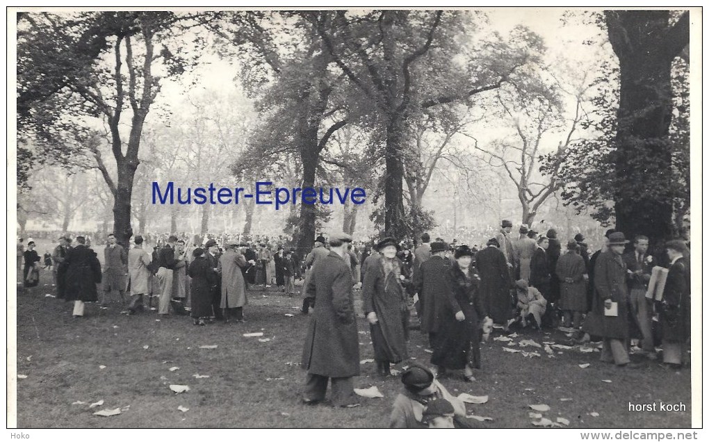 Coronation Queen Elizabeth 2 - 1953  ORIGINAL PHOTO - Beroemde Personen