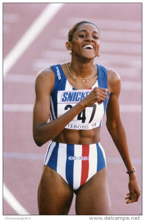 Photo Originale De Presse - ATHLETISME  , Marie-josé  PEREC  Médaille D´or à  GOTEBORG  En SUEDE - Sports