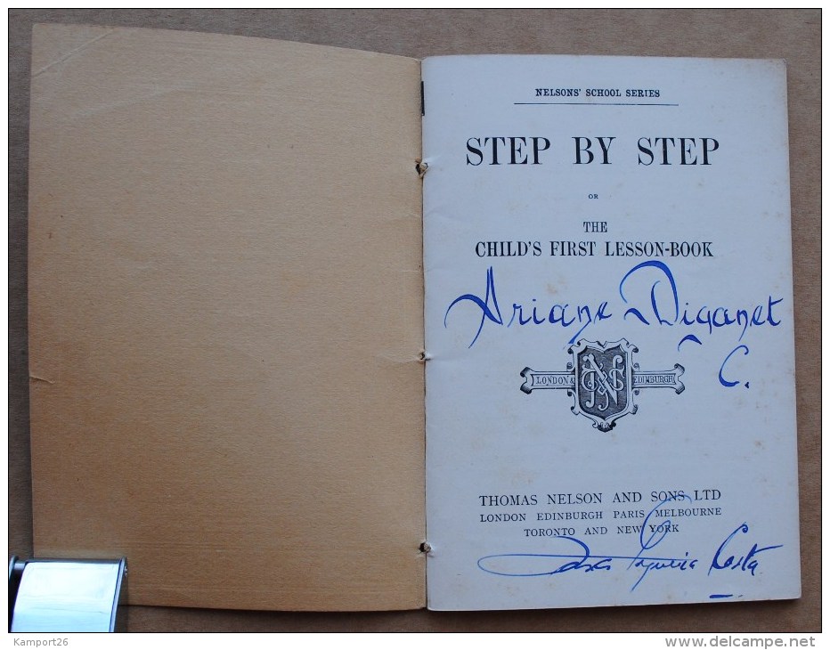 1900s STEP BY STEP Nelson's School Series CHILD'S FIRST LESSON BOOK Cours D'Anglais L'ÉCOLE DE LA SÉRIE - Education/ Teaching