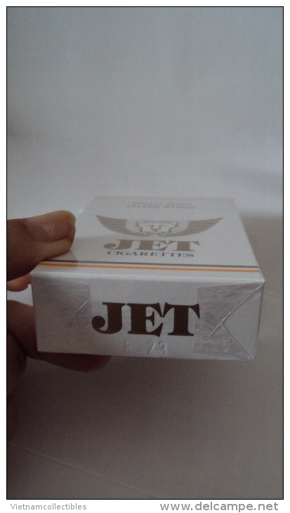 JET Opened Empty Hard Pack Of Tobacco Cigarette - Zigarettenetuis (leer)