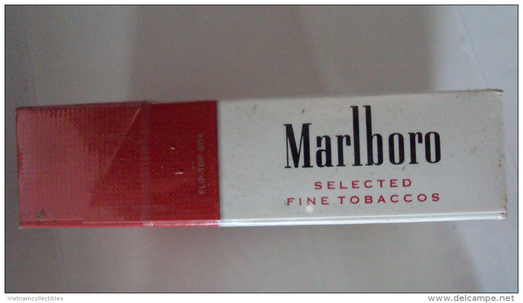 Vietnam Viet Nam MARLBORO Opened Empty Hard Pack Of Tobacco Cigarette - Sigarettenkokers (leeg)