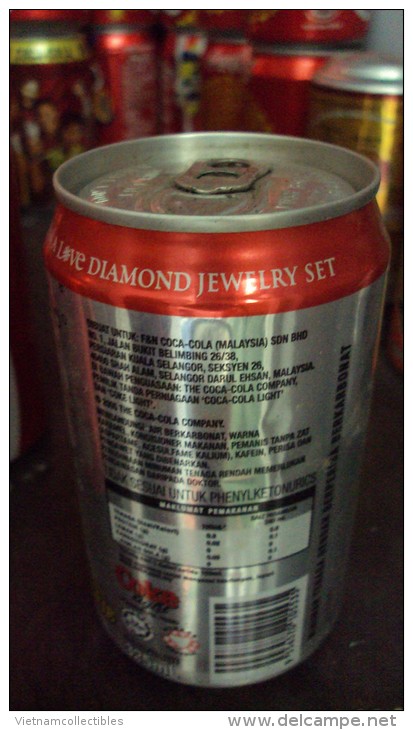 Malaysia Coca Cola Light Empty Can - New Design - Opened At Bottom - Blikken