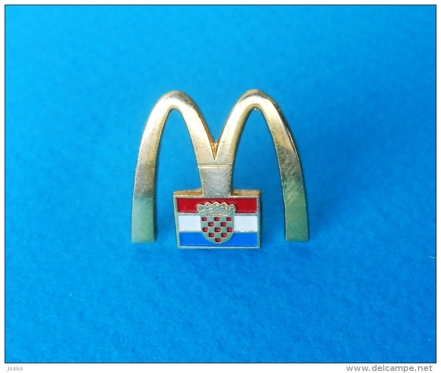 CROATIA - McDONALD´s  * Rare Pin Badge Anstecknadel Distintivo - McDonald's