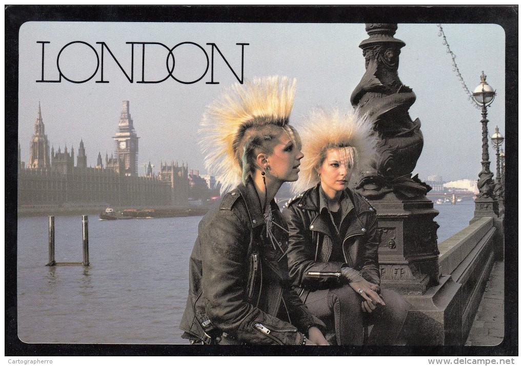 London Punks 16X11cm Postcard 168 - Autres & Non Classés