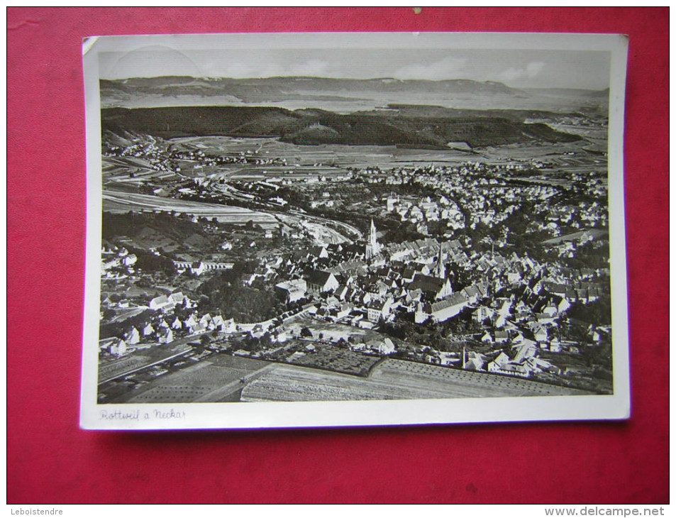 CPSM  PHOTO GLACEE ALLEMAGNE  ROTTWEIL A NECKAR     VUE AERIENNE    VOYAGEE 1952  TIMBRE - Rottweil