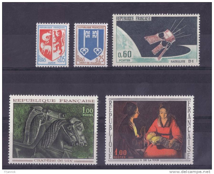 LOT DE TIMBRES(ANNEE 1966) N* 1468/1469/1476/1478/1479 Neuf** - Collections