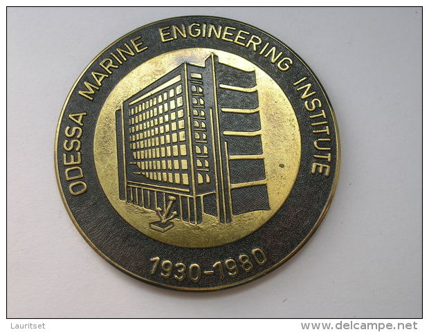 RUSSIE Russland 1980 Grosse Medaille Big Table Medal Odessa Marine Engineering Institute - Pièces écrasées (Elongated Coins)