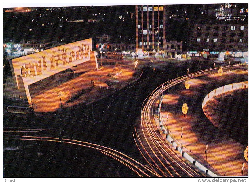 AK IRAK AL-TAHRIR SQUARE AT NIGHT  BAGHDAD ALTE POSTKARTEN - Iraq