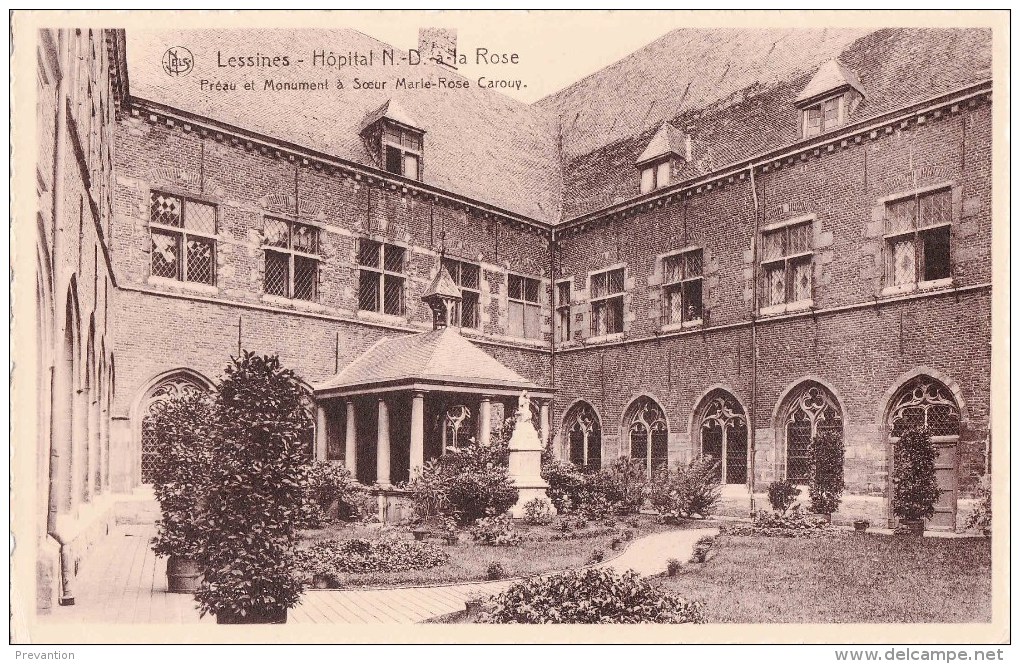 LESSINES - Hôpital N. D. à La Rose - Préau Et Monument à Soeur Marie-Rose Carouy - Lessines