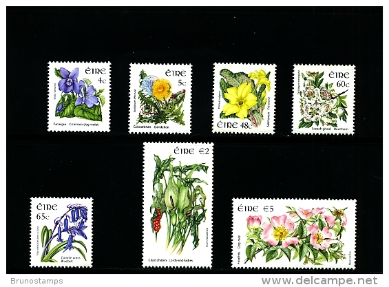 IRELAND/EIRE - 2004  FLOWERS SET  MINT NH - Unused Stamps