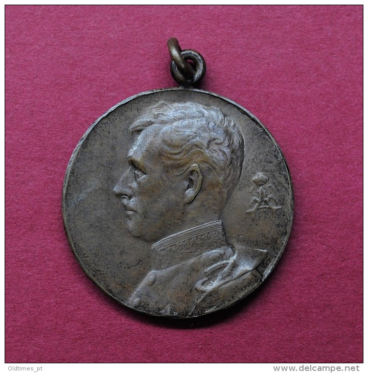 BELGIUM - ANDERLUES - LALUE - FETES DU CENTENAIRE - 1930 MEDAL - Monarquía / Nobleza