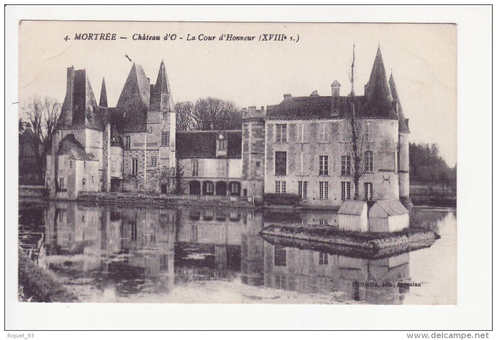 4 - MORTREE - Château D'O - La Cour D'Honneur - Mortree