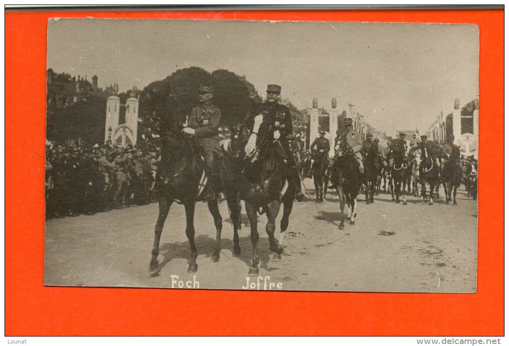 Militaires - Foch - JOFFRE (non écrite Au Dos) - Personnages