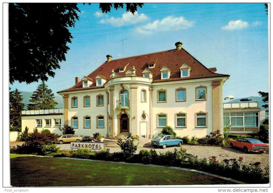 Allemagne - Parkhotel Waldkirch - Voiture R16 - Waldkirch