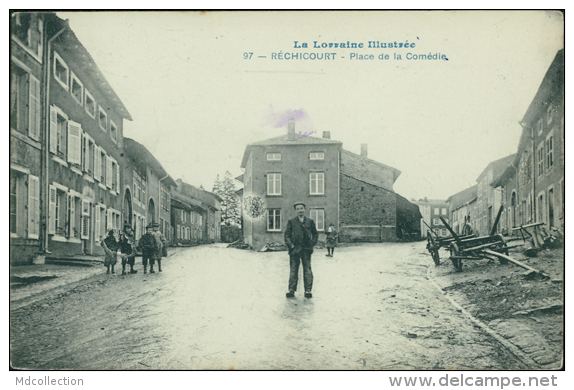 57 RECHICOURT LE CHATEAU / Place De La Comédie / BELLE TOP CARTE RARE - Rechicourt Le Chateau