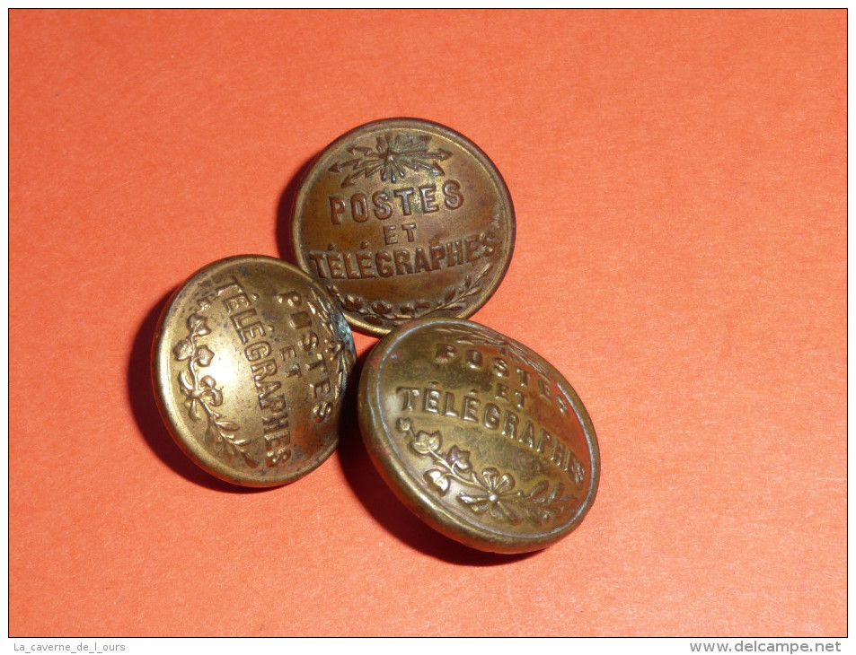 Rare Lot De 3 Anciens Boutons D'uniforme En Laiton PTT P & T Postes Téléphones Et Télégraphes, Lauriers Bouton - Buttons