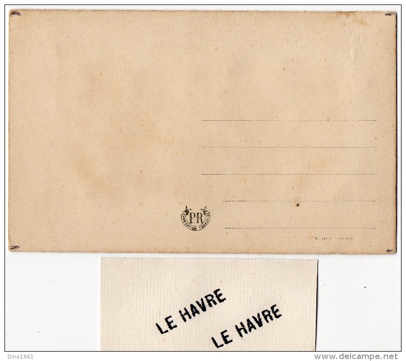 CPA 676 - MILITARIA - Carte Brodée Militaire - Guerre 1914 - 18 - Souvenir Du Havre - Drapeaux - Ecusson - Ricamate