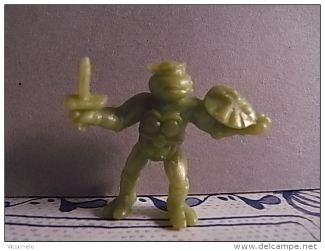 1 Figurine - Tortues Ninja