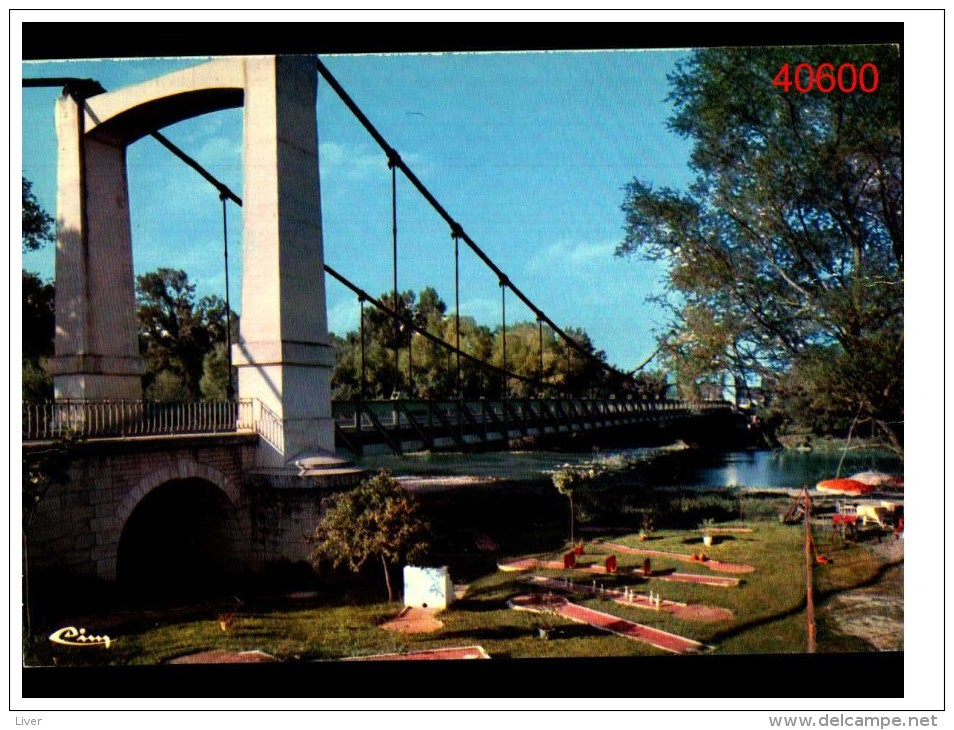 Riscle Sur L'adour Golg Miniature Et Le Pont - Riscle