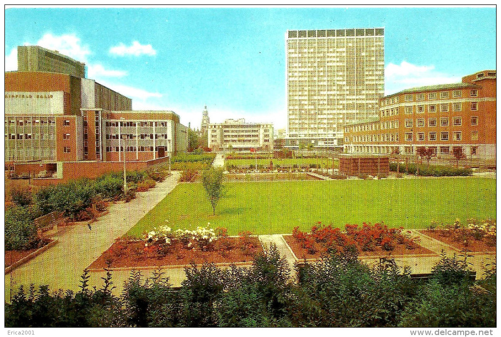 London Suburbs. Croydon. Technical College Grounds And St George's House. - London Suburbs