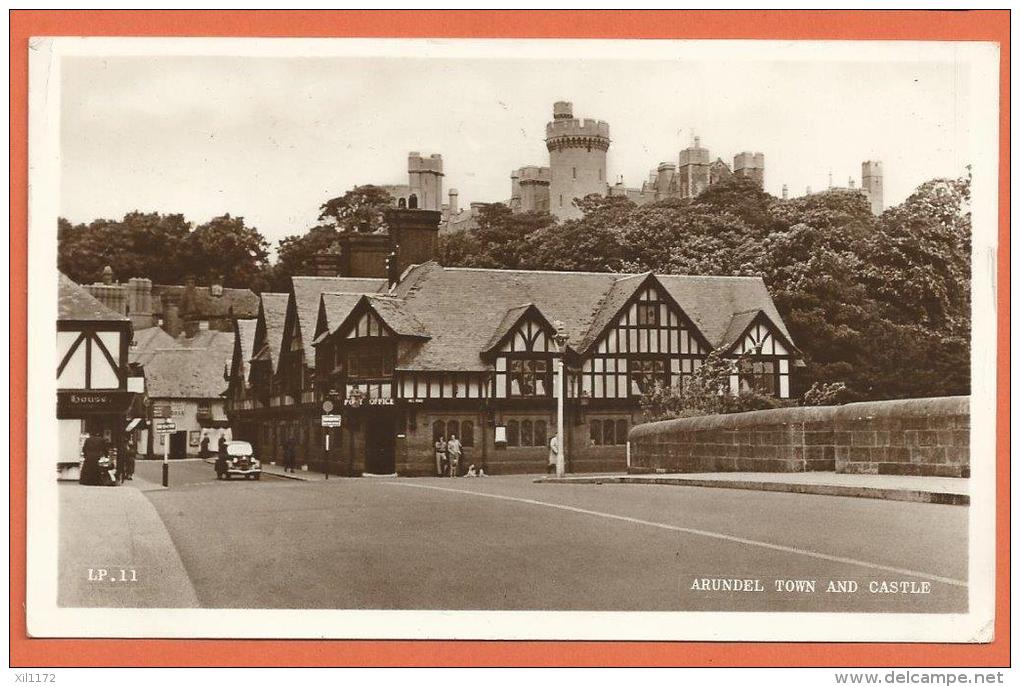 JAC1-08  Arundel, Town And Castel,   Small Animation,  Postally Used In 1956 - Arundel