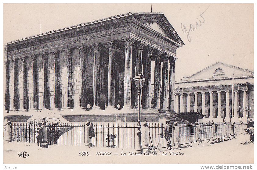 30 -- Gard -- NÎMES  -- Lot de 40 cartes différentes -- Frais de port : 3 euros 15 - lettre économique.