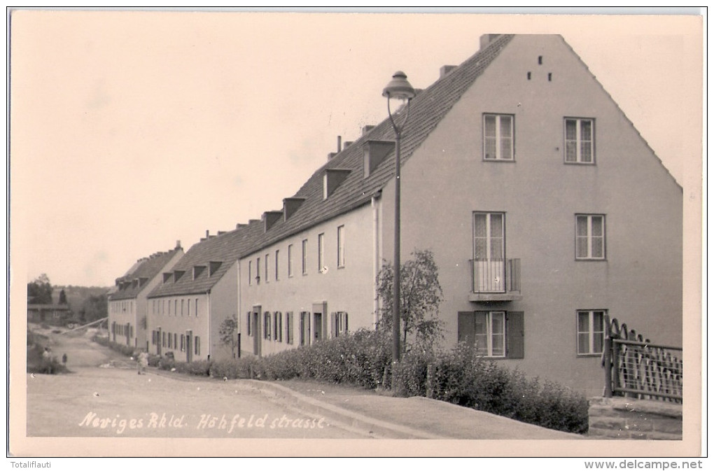 NEVIGES Velbert Kr Mettmann Rheinland Höhfeldstrasse Belebt Fotokarte Ungelaufen - Velbert