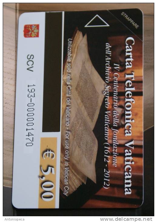 VATICANO 2012 - THE OFFICIAL FOLDER TELEPHONE CARDS 2012, NEW
