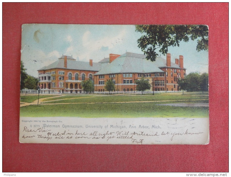 Rotograph--  Michigan> Ann Arbor   Waterman Gymnasium Univ Of MI     Ref 1501 - Ann Arbor