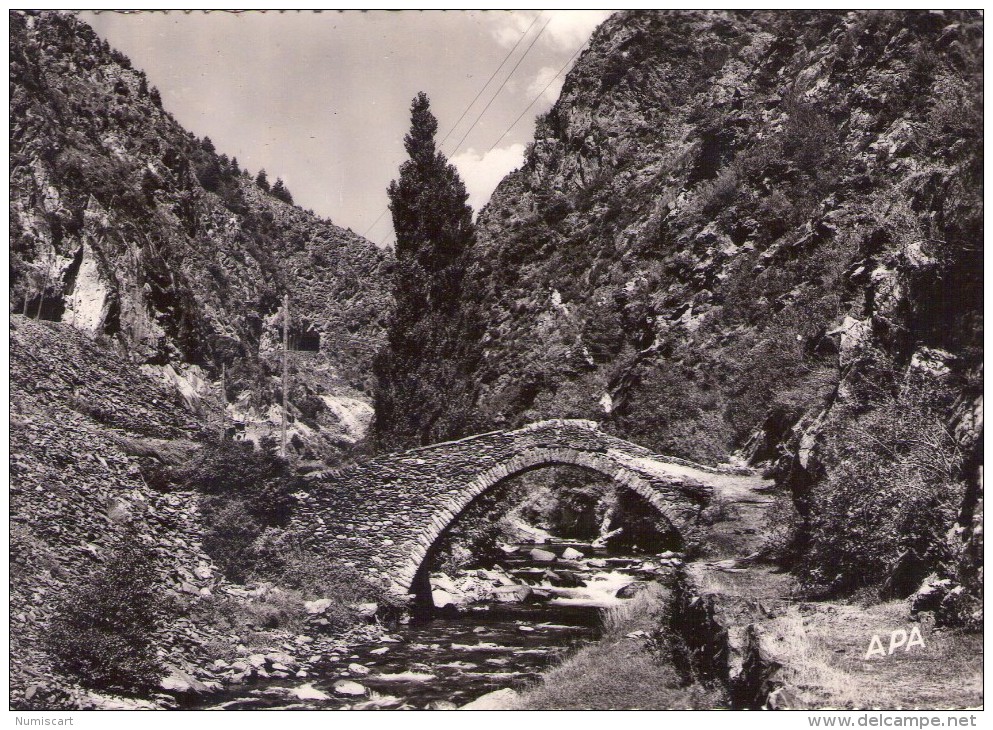 Andorre..Valls D'Andora.. La Massana.. Le Pont De San Antoni.. Pont De St-Antoine - Andorra